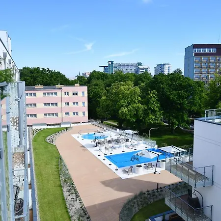 Klif Apartamenty Nadmorskie Tarasy C403 z garażem-2